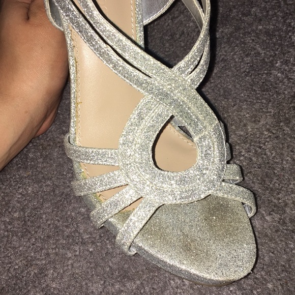 Special occasion heels! - Picture 5 of 6